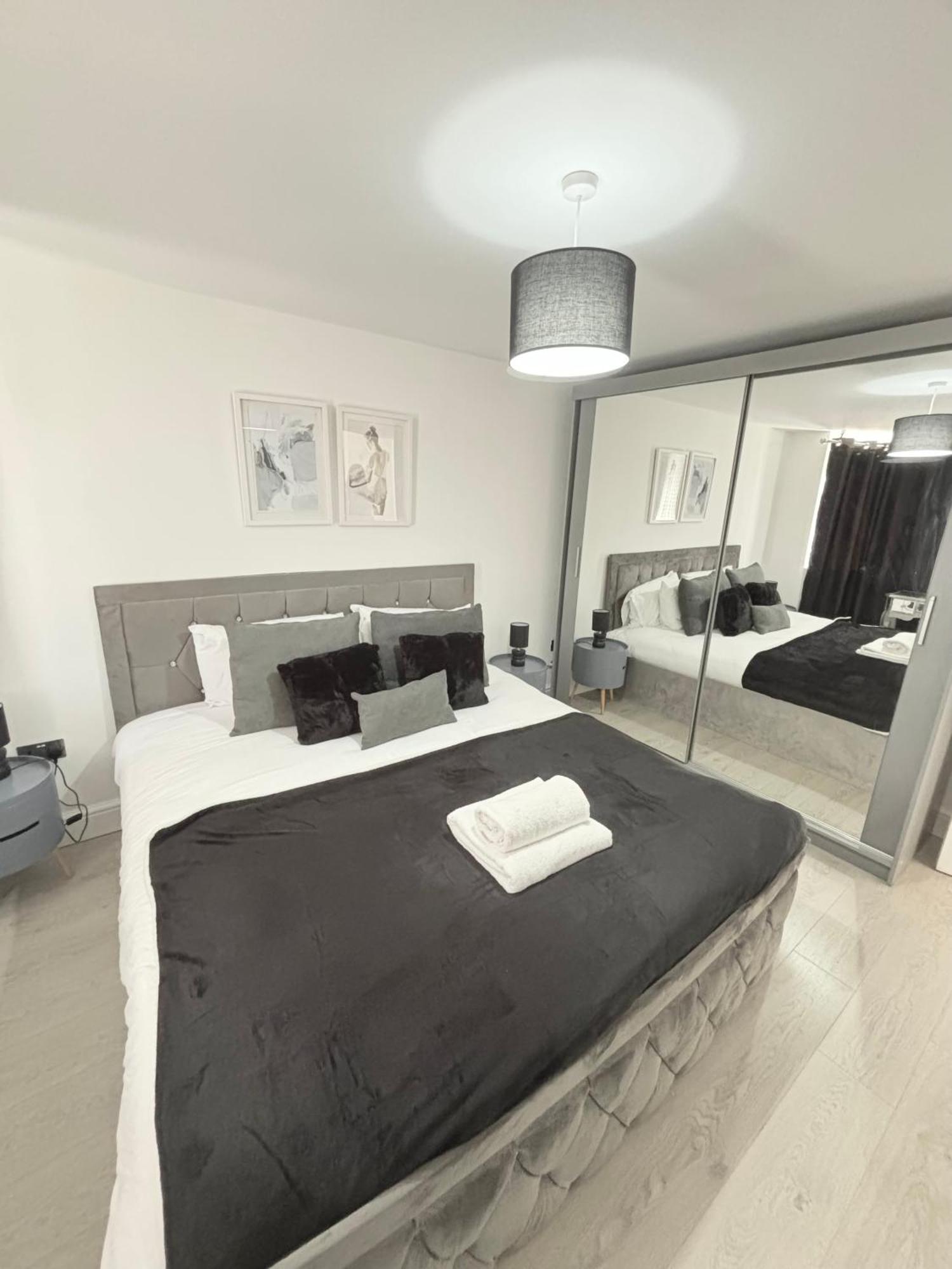 Cosy Modern Flat With Garden Διαμέρισμα Μπέρμιγχαμ Εξωτερικό φωτογραφία
