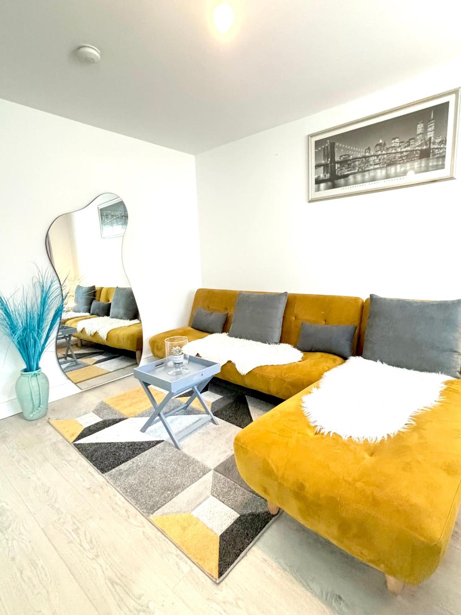 Cosy Modern Flat With Garden Διαμέρισμα Μπέρμιγχαμ Εξωτερικό φωτογραφία